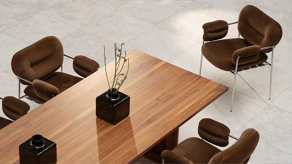 긴장을 허무는 부드러운 힘, 2026 가구 트렌드 리포트